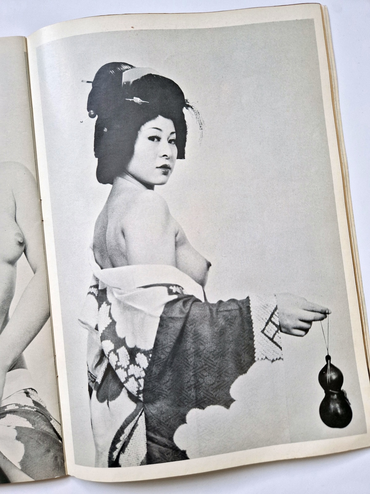 Geisha Nude Wakako Chihira 7